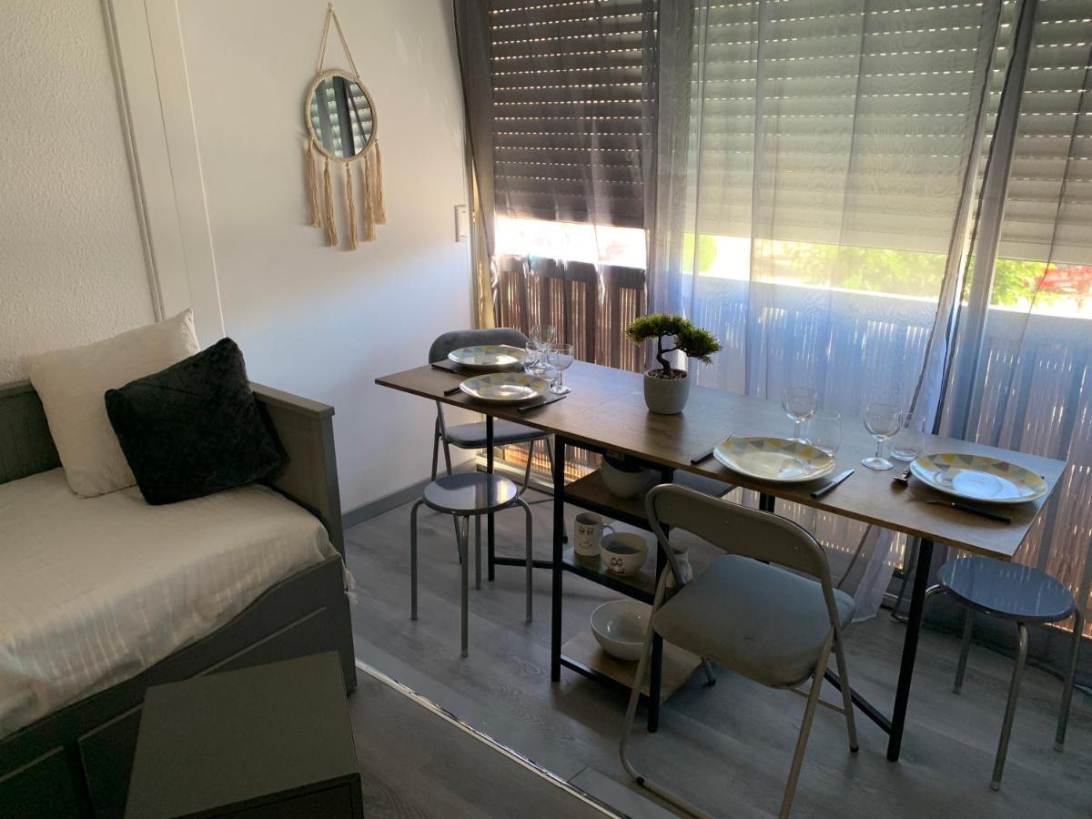 Appartement Joli Proche De La Le Grau-du-Roi